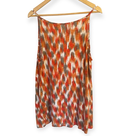 Layered Tunic Tank - Picture 2 of 4